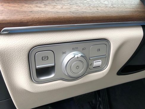 New 2026 Mercedes-Benz GLE 350 4MATIC image 14