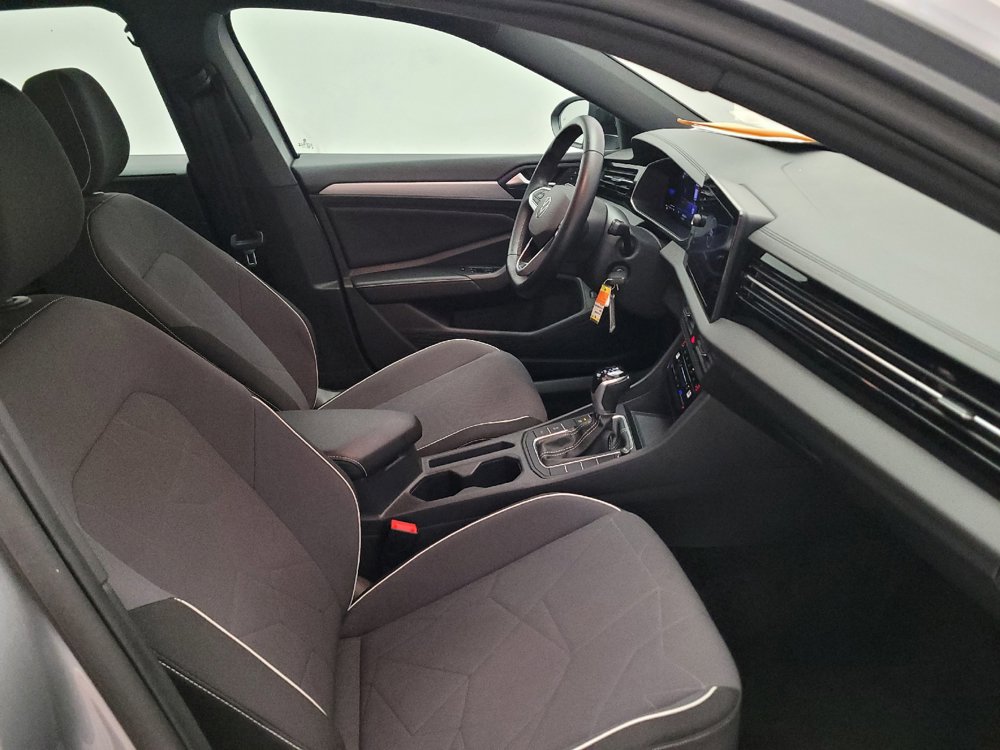 Used 2025 Volkswagen Jetta Sport FWD image 21