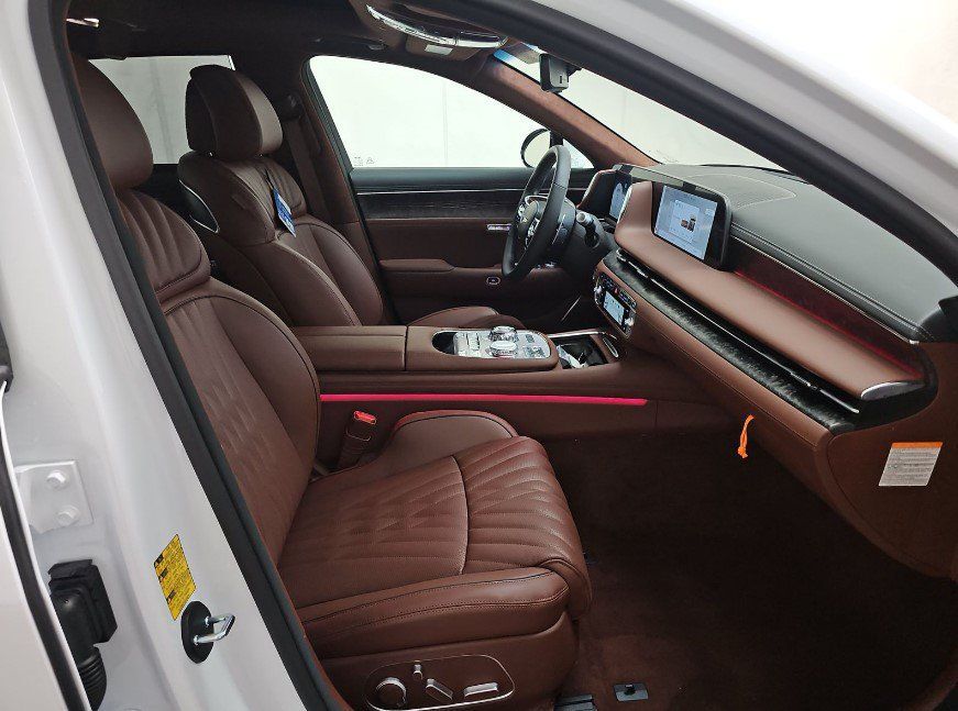 Used 2026 Genesis G90 3.5T AWD/4WD image 10