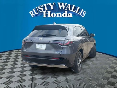 Used 2025 Honda HR-V EX-L image 2