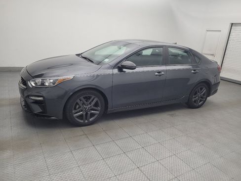 Used 2021 Kia Forte GT-Line w/ GT-Line Premium Package FWD image 2
