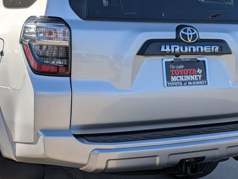 Used 2024 Toyota 4Runner TRD Off-Road Premium AWD/4WD image 8