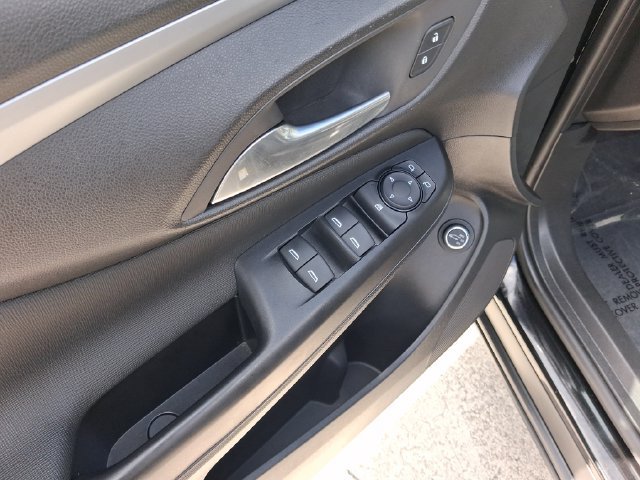 Used 2025 Buick Envista Preferred w/ Convenience I Package FWD image 14