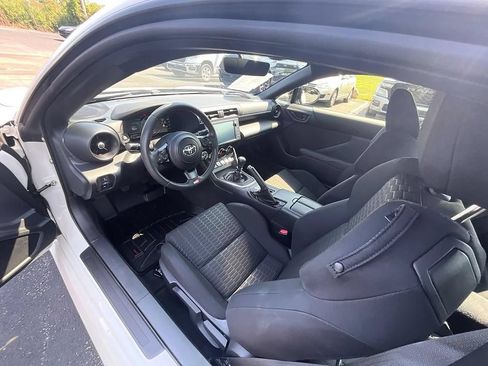 Used 2025 Toyota GR86 w/ Performance Package RWD image 30