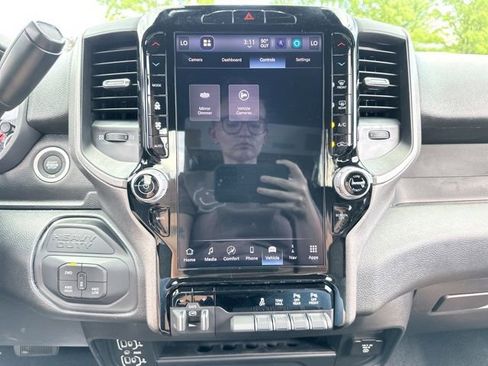 New 2025 RAM 2500 Tradesman image 39