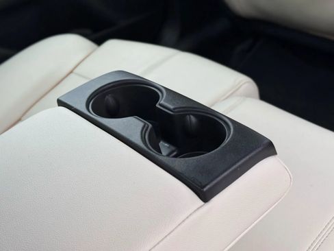 Used 2018 Chevrolet Impala Premier w/ Premier Confidence Package image 34