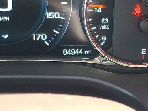 Used 2017 GMC Acadia Denali w/ Technology Package FWD image 21