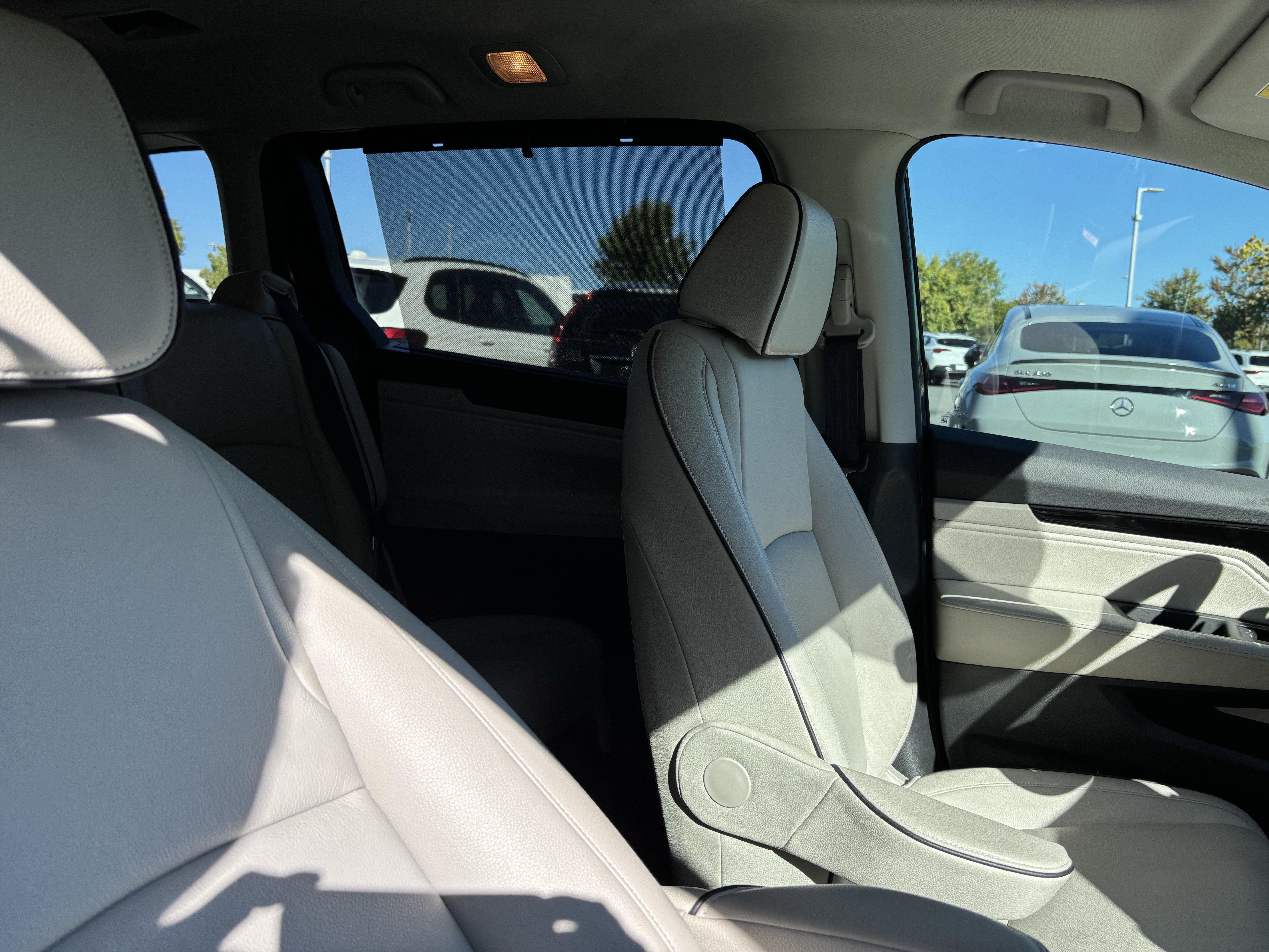 Used 2025 Honda Odyssey Touring image 34