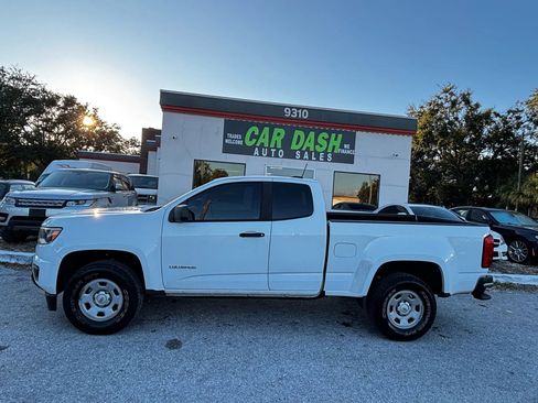 Used 2017 Chevrolet Colorado W/T w/ WT Convenience Package RWD image 4