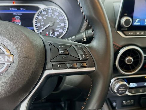 Used 2025 Nissan Sentra SR FWD image 24