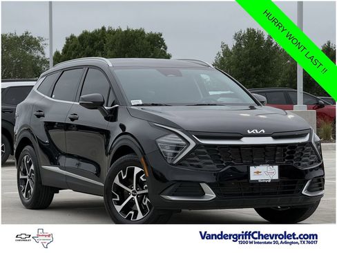 Used 2025 Kia Sportage EX AWD/4WD image 2