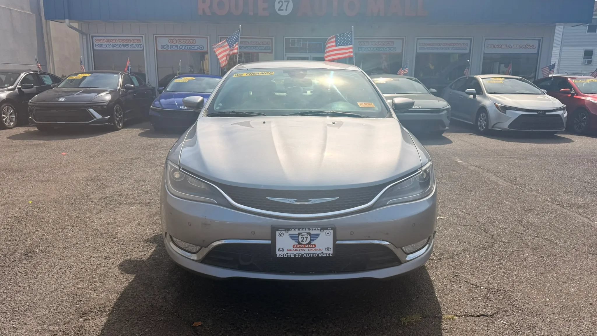 Used 2015 Chrysler 200 C w/ Navigation & Sound Group I FWD image 3