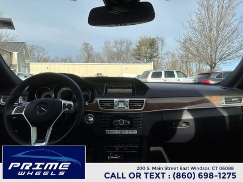 Used 2014 Mercedes-Benz E 350 4dr Sdn E 350 Luxury 4MATIC image 19