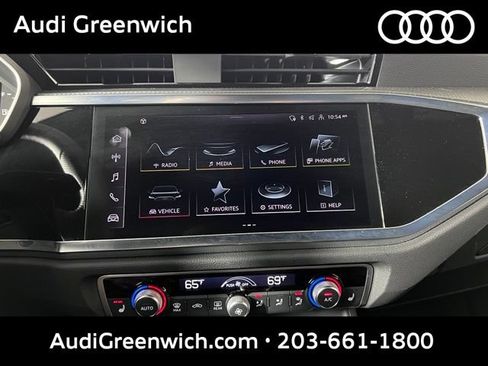 Used 2025 Audi Q3 2.0T Premium Plus w/ Premium Plus Package AWD/4WD image 24