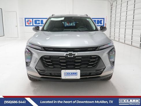 New 2026 Chevrolet Trax ACTIV w/ Driver Confidence Package FWD image 2