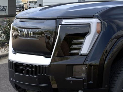 New 2025 GMC Sierra EV Denali image 13