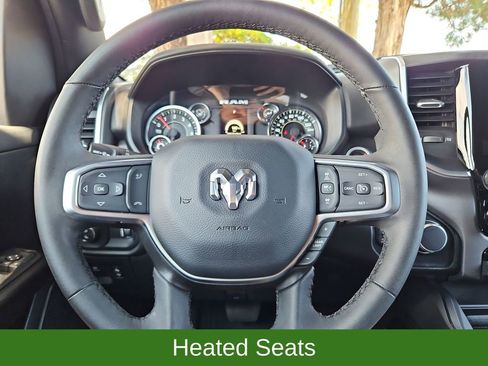 Used 2025 RAM 1500 Big Horn AWD/4WD image 9