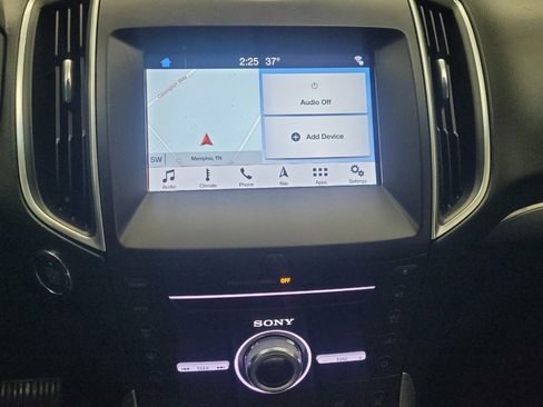 Used 2017 Ford Edge Titanium w/ Equipment Group 301A image 25