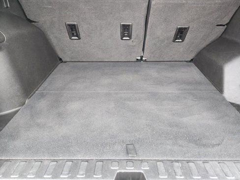 Used 2022 Chevrolet Equinox LS w/ LS Convenience Package image 32