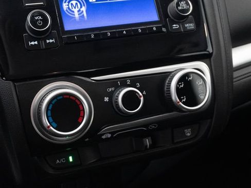 Used 2017 Honda Fit LX image 17