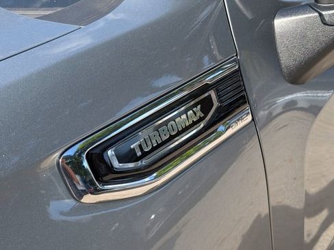 New 2026 GMC Sierra 1500 SLE w/ Preferred Package image 15