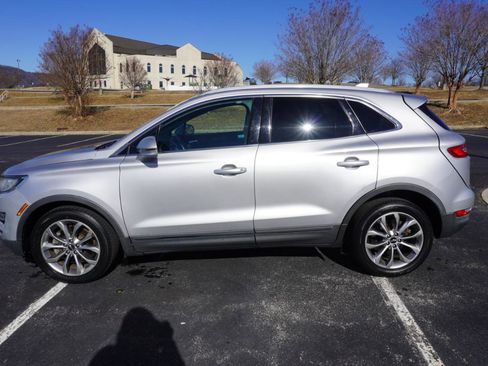 Used 2017 Lincoln MKC Select w/ Select Plus Package image 8