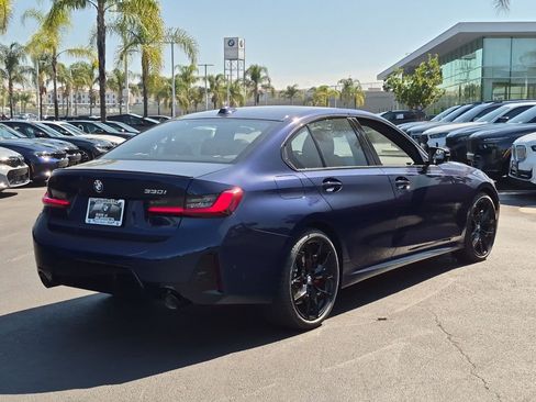 New 2026 BMW 330i Sedan w/ M Sport Package RWD image 10