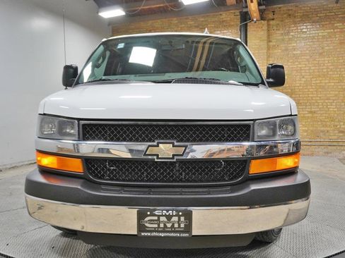 Used 2016 Chevrolet Express 3500 LT w/ LT Preferred Equipment Group image 4