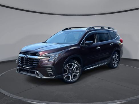 Certified 2024 Subaru Ascent Touring AWD/4WD image 1