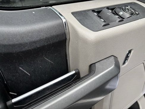 Used 2017 Ford F350 XLT w/ Camper Package image 13