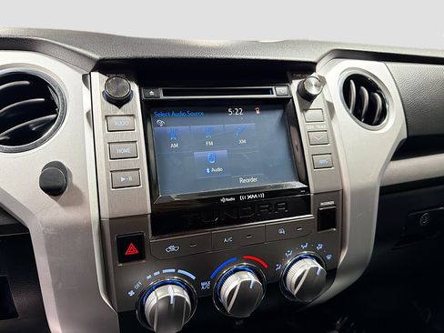 Used 2016 Toyota Tundra SR5 w/ SR5 Upgrade Package image 9