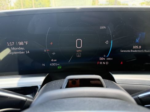 Certified 2024 Cadillac Lyriq Sport RWD image 30