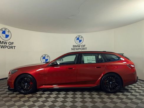 New 2026 BMW M5 Touring image 9