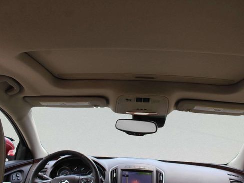 Used 2014 Buick Regal Premium w/ Driver Confidence Package #2 FWD image 9