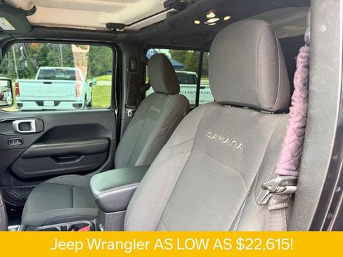 Used 2019 Jeep Wrangler Unlimited Sahara AWD/4WD image 14