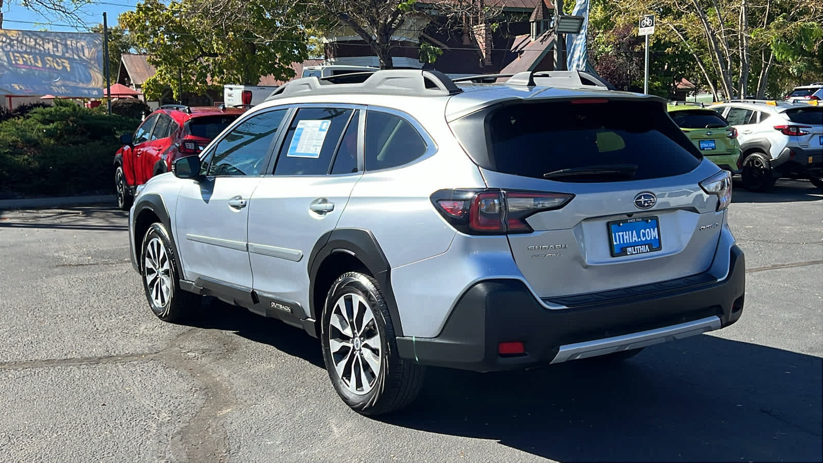 Certified 2025 Subaru Outback Limited AWD/4WD image 8
