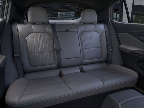 New 2025 Buick Envista Avenir image 17