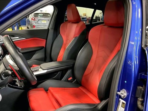 Used 2025 BMW X2 M35i AWD/4WD image 25