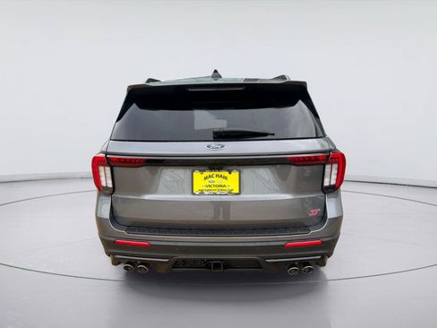 Used 2025 Ford Explorer ST w/ Sun And Sound Package AWD/4WD image 4