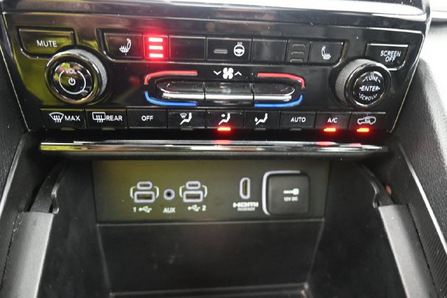 Used 2024 Jeep Grand Cherokee Limited 4xe AWD/4WD image 23