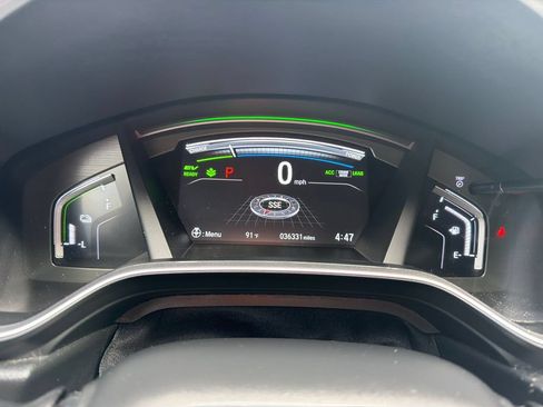 Used 2022 Honda CR-V Touring image 27