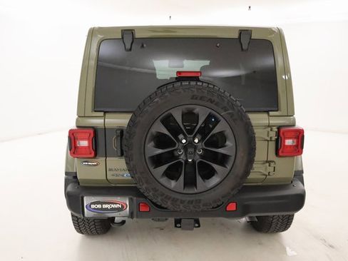 Used 2025 Jeep Wrangler Unlimited Sahara image 4