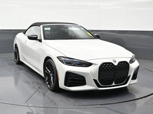 Used 2023 BMW M440i Convertible w/ Premium Package RWD image 7