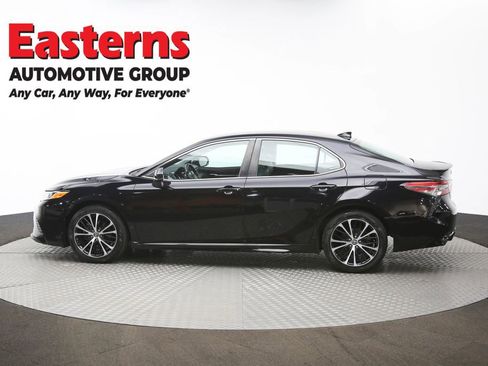 Used 2019 Toyota Camry SE image 58
