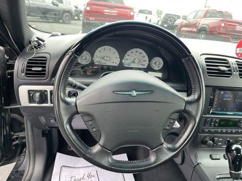 Used 2004 Ford Thunderbird image 13