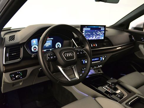 Certified 2022 Audi Q5 2.0T Premium Plus w/ Premium Plus Package image 29