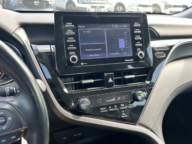 Used 2024 Toyota Camry SE FWD image 18