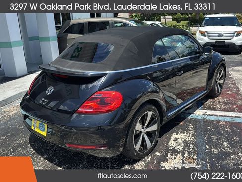 Used 2013 Volkswagen Beetle 2.0T FWD image 41