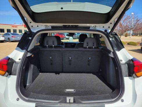 Used 2024 Buick Encore GX Preferred w/ Comfort Package image 13