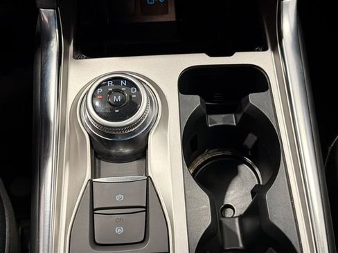 Used 2020 Ford Explorer Limited AWD/4WD image 16